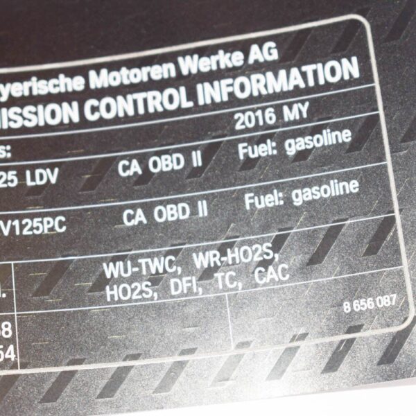 BMW 3 F30 exhaust emission label 71228656087 8656087 REAL NEW - Image 5