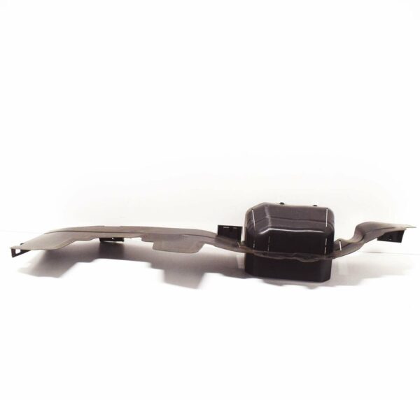 NEW VOLKSWAGEN CRAFTER MK2 RADIATOR AIR DUCT 7C0805640A 2018 ORIGINAL - Image 4