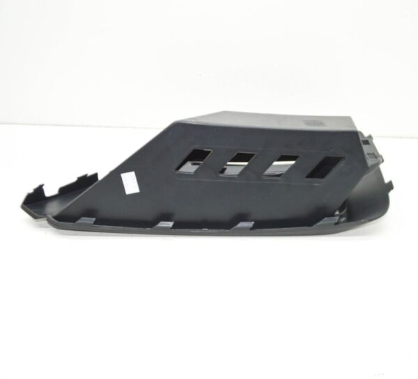 VW Crafter SY Front Left Fog Light Grille 7C0853665C9B9 Genuine Part - Image 3