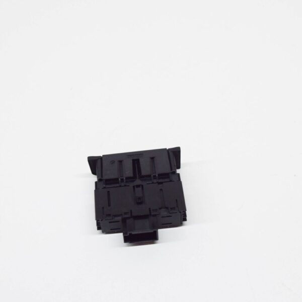 VW CRAFTER SZ MK2 Luggage Compartment Lighting Switch 7C0927212QAFS NEW GENUINE - Image 4