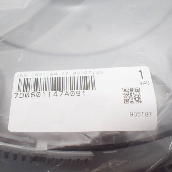 Volkswagen TRANSPORTER T4 Wheel Trim Ring 7D0601147A091 NEW GENUINE