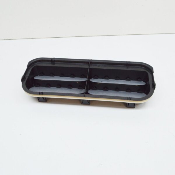 Volkswagen Amarok Rear Body Ventilation Grille Trim 7LA819181 NEW GENUINE - Image 4