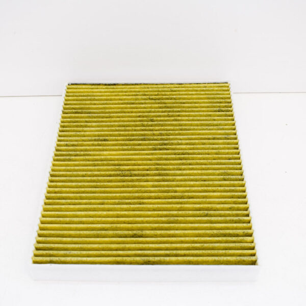 NEW VOLKSWAGEN TRANSPORTER T6 AIR FILTER 7E0819631 - Image 5