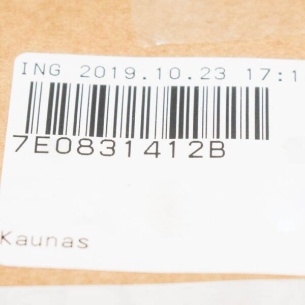 Volkswagen TP T5 Front Right Door Lower Door Hinge 7E0831412D NEW GENUINE