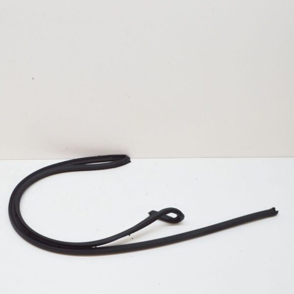 VW TRANSPORTER T5 Left Sliding Door Seal 7E0843785C NEW GENUINE - Image 4
