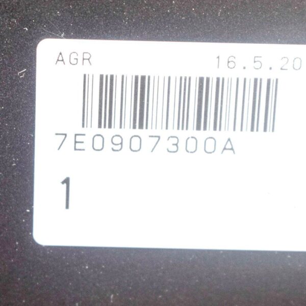 VW TRANSPORTER V T5 7H Fuse Box Cover 7E0907300A NEW GENUINE