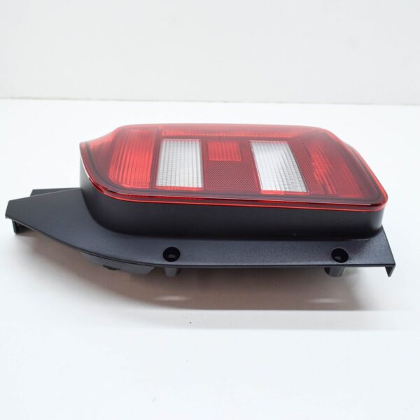 NEW VW TRANSPORTER T6 REAR RIGHT TAILLIGHT LAMP 7E0945096AC - Image 4