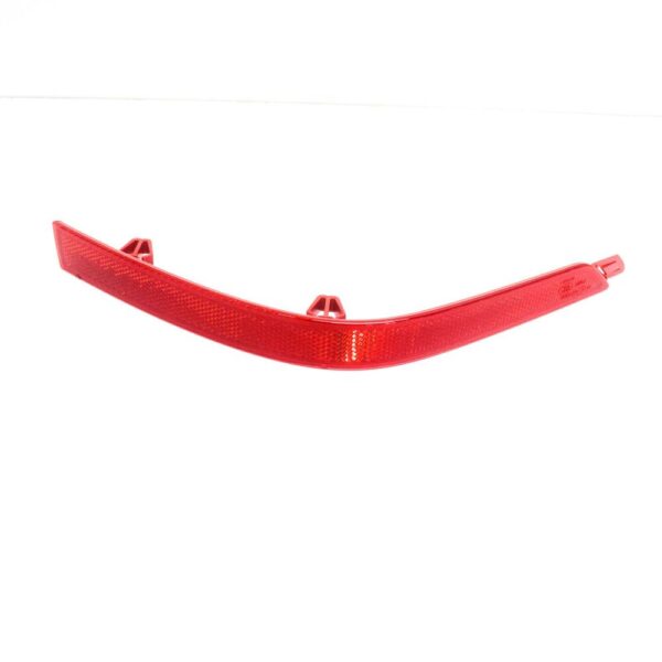 Volkswagen Transporter T6 taillight reflector left 7E0945105E NEW ORIGINAL - Image 3