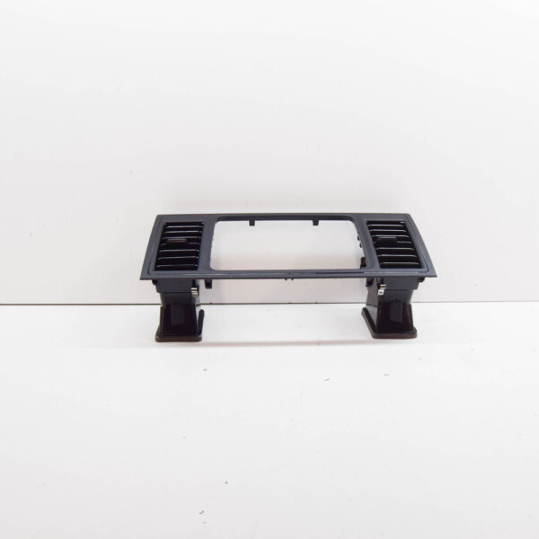 VW TRANSPORTER VI T6 Dash Centre Panel With Air Vent 7E1857038H9B9 NEW GENUINE - Image 4