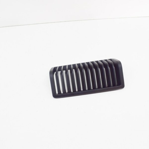 NEW VOLKSWAGEN MULTIVAN T6 REAR PILLAR VENT 7E5819383 GENUINE - Image 3