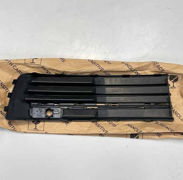 VW TRANSPORTER VI T6 SG  Front Left Lower Bumper Grille 7E58536839B9 NEW GENUINE - Image 3