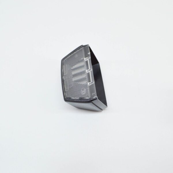 NEW VOLKSWAGEN TRANSPORTER T5 NUMBER PLATE LIGHT HOLDER TRIM 7F0943111 ORIGINAL - Image 3