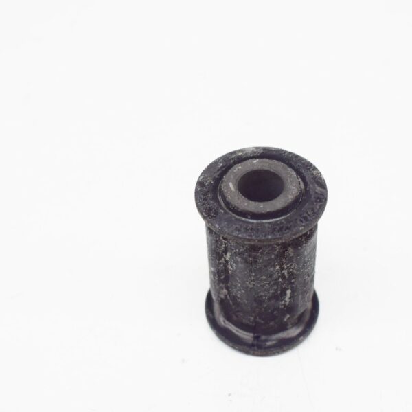 NEW VOLKSWAGEN TOUAREG 7P STEERING RACK BUSHING 7L0422405 ORIGINAL - Image 4