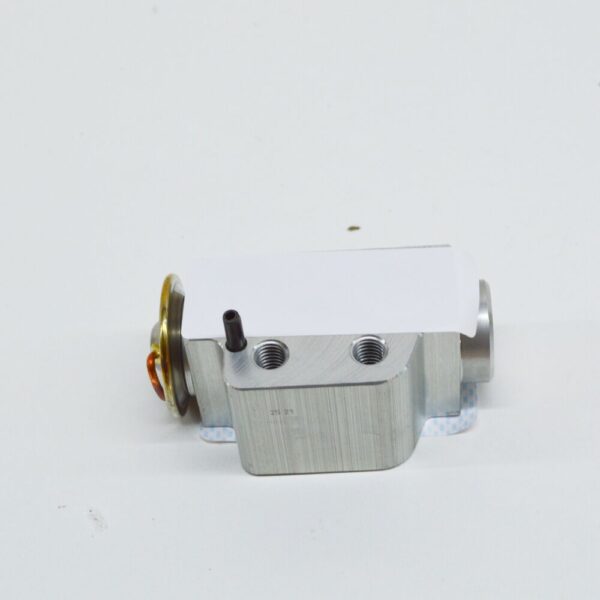 NEW OEM ORIGINAL 7L0820679D