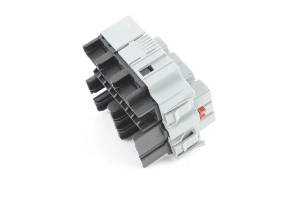 Fuse holder for VW Touareg 7P MK2 7L0937559, original part - Image 3