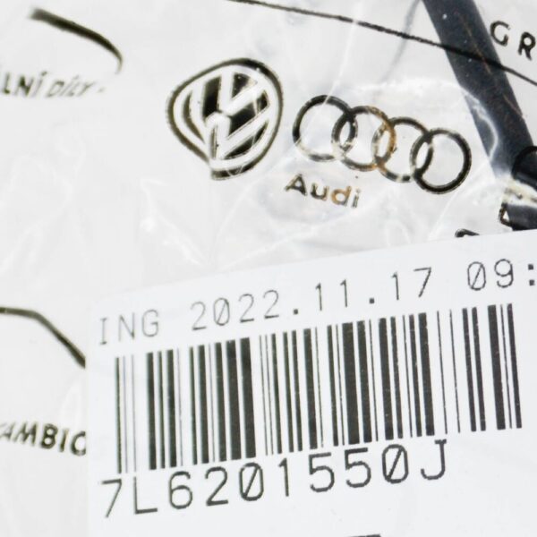 NEW VOLKSWAGEN TOUAREG 7L MK1 FUEL TANK CAP 7L6201550J