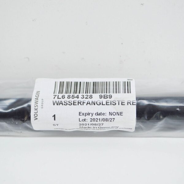 VW TOUAREG 7L Front Right Windshield Molding 7L68543289B9 NEW GENUINE