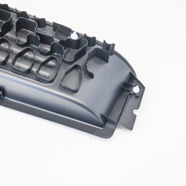 NEW VOLKSWAGEN TRANSPORTER T5 LEFT SIDE STEP INSERT 7H0863735C9B9 2010 ORIGINAL - Image 5