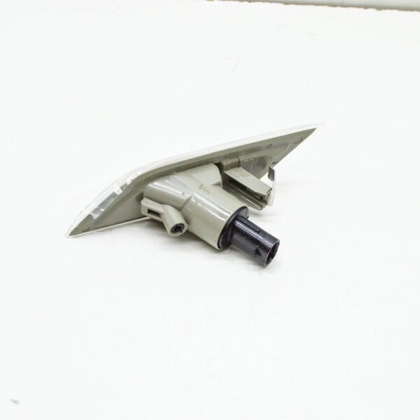 NEW VW MULTIVAN T6 FRONT RIGHT SIDE PANEL TURN SIGNAL 7LA949102 ORIGINAL - Image 3