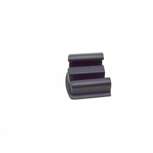 VW Touareg 7P MK2 front seat guide rail cover right 7P688134882V NEW - Image 3