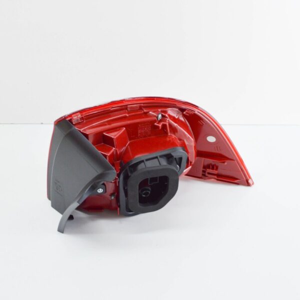 VW TOUAREG 7P LED taillight rear left outside 7P6945207A NEW ORIGINAL - Image 4