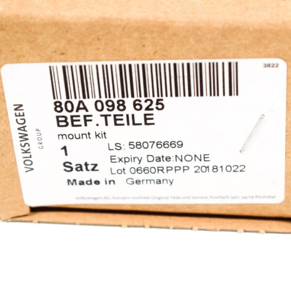 Audi Q5 80A mounting kit 80A098625 new