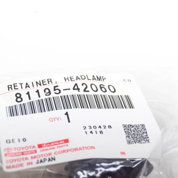 Toyota RAV 4V XA50 Lower RH Headlamp Protector Retainer 8119542060 NEW GENUINE - Image 6