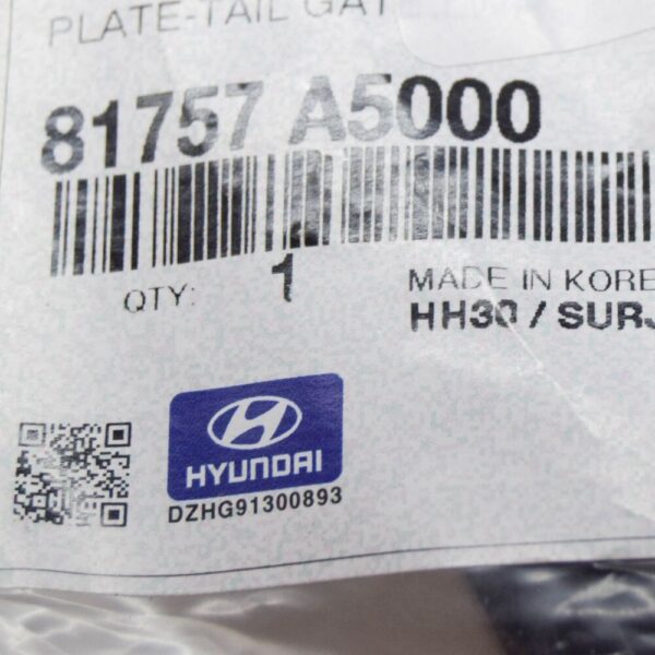 Hyundai i30 MK3 Tailgate Lower Plate 81757A5000 NEW GENUINE - Image 6