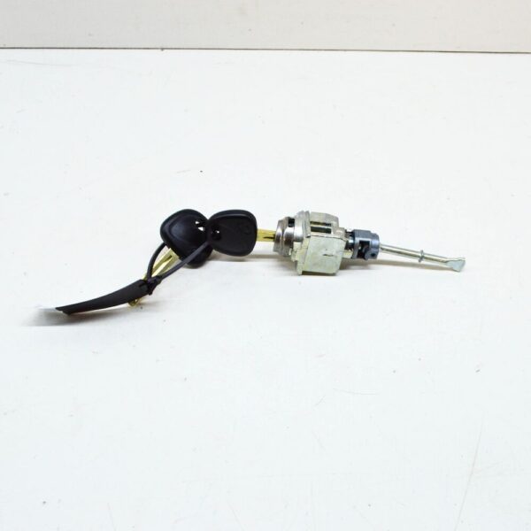 Hyundai Tucson TL Front Left Door Ignition Lock Set with Key 81970D3A00 - Image 3