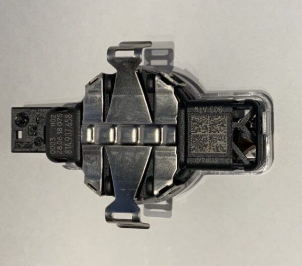81A907658
