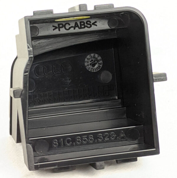 81C858323A6PS