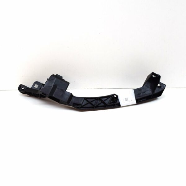 NEW AUDI A1 SPORTBACK GB FRONT RIGHT HEADLIGHT BRACKET MOUNT 82A807572A