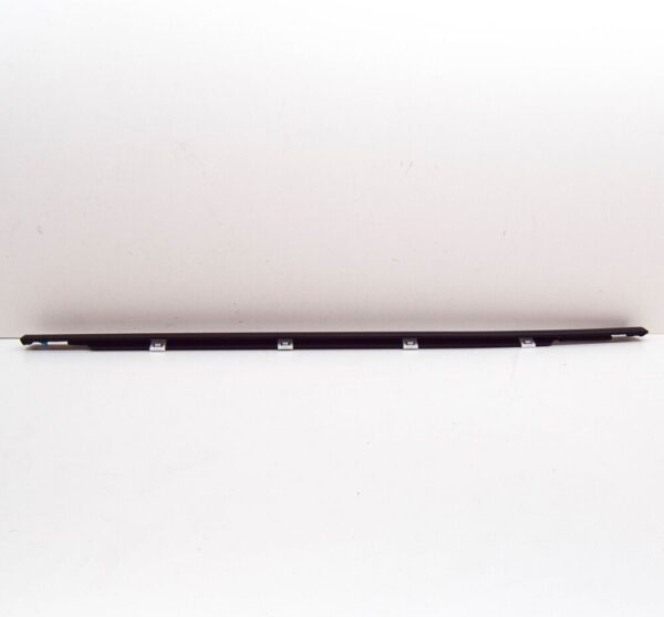 83210J9000 Hyundai Kona MK1 door rubber rear left 83210J9000 NEW ORIGINAL