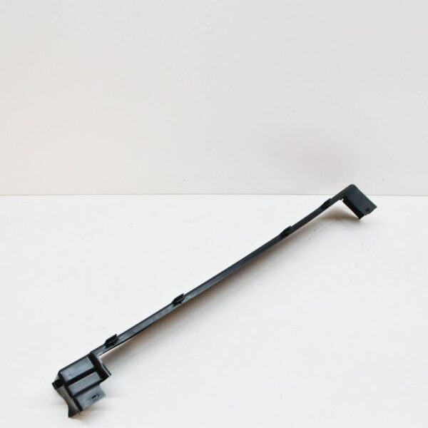Audi Q3 F3 Cooler Lower Air Route 83A1286H New - Image 3