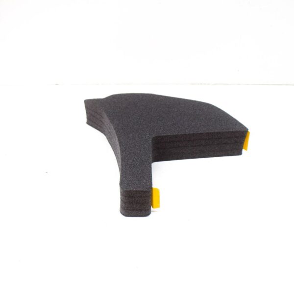 Audi Q3 F3 fender seal 83A864237 NEW REAL - Image 3