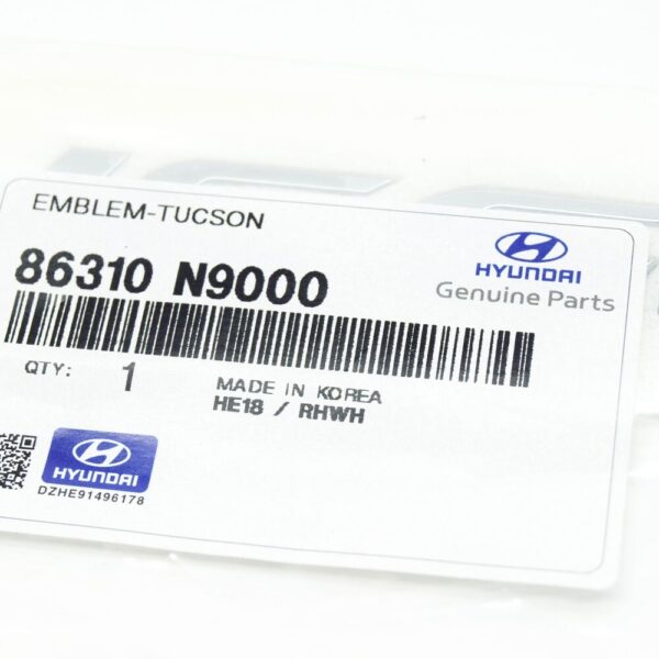 Hyundai Tucson NX4 MK4 Tailgate Emblem 86310N9000, Original Part - Image 6