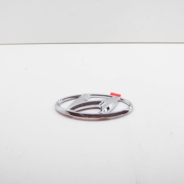 86320G4000 Hyundai i30 MK3 Rear Emblem 86320G4000 NEW GENUINE