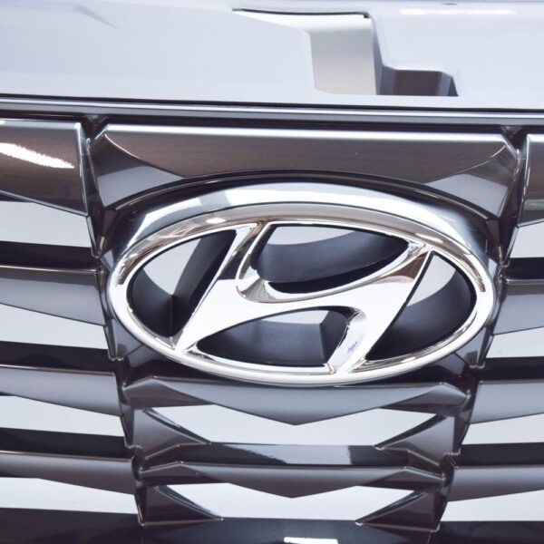 HYUNDAI TUCSON NX4 MK4 RADIATOR GRILLE 86350N7000 NEW GENUINE - Image 3