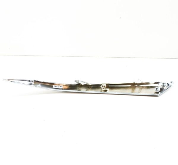 Hyundai Santa Fétm Front Right Bumper Garnish Strip 86376S1020 NEW - Image 3