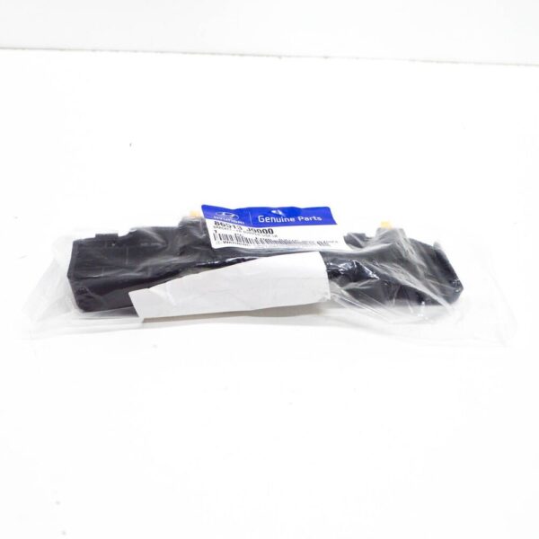 Hyundai Kona Front Bumper Left Mount 86513J9000 NEW GENUINE - Image 4