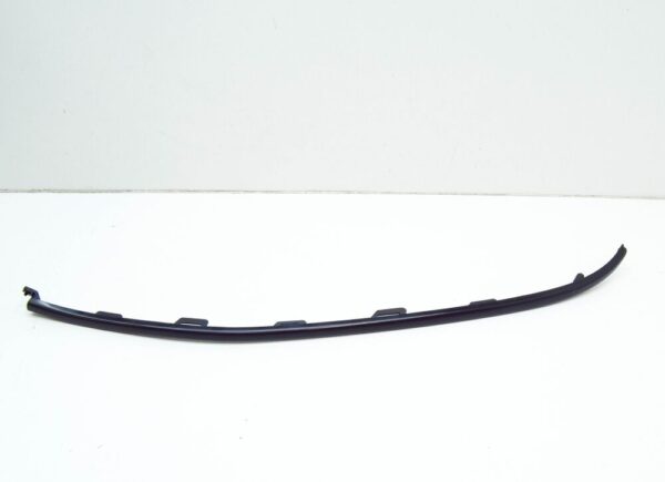 86586S0000 HYUNDAI i30 GD Front Right Bumper Molding 86586S0000 NEW GENUINE