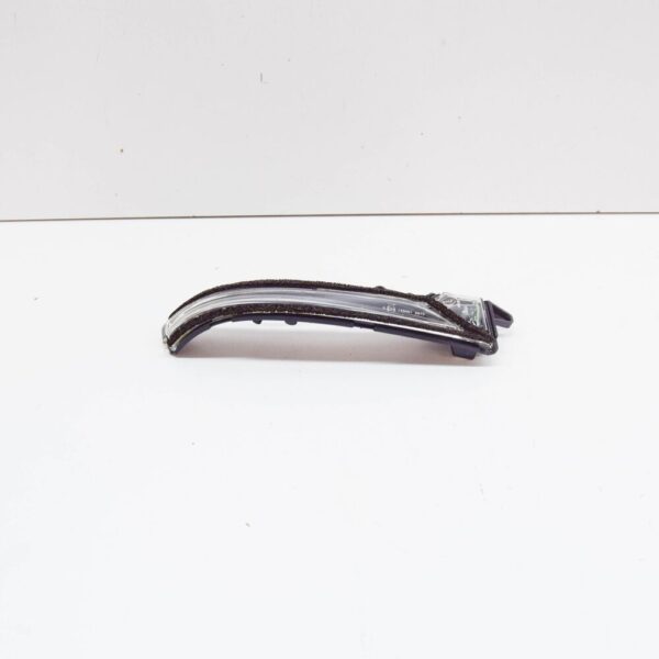 Hyundai i20 MK3 Front Right Door Mirror Turn Signal Lamp 87624Q0000 NEW GENUINE - Image 3