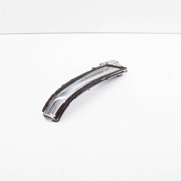 Hyundai i20 MK3 Front Right Door Mirror Turn Signal Lamp 87624Q0000 NEW GENUINE - Image 4