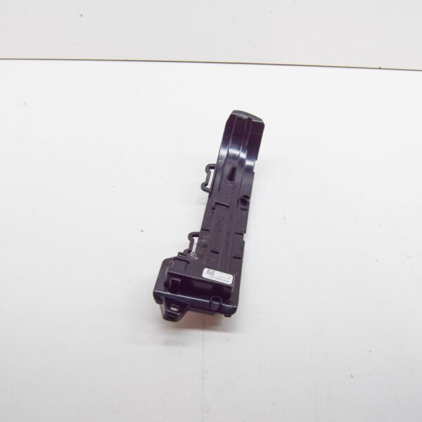 Hyundai i20 MK3 Front Right Door Mirror Turn Signal Lamp 87624Q0000 NEW GENUINE - Image 5