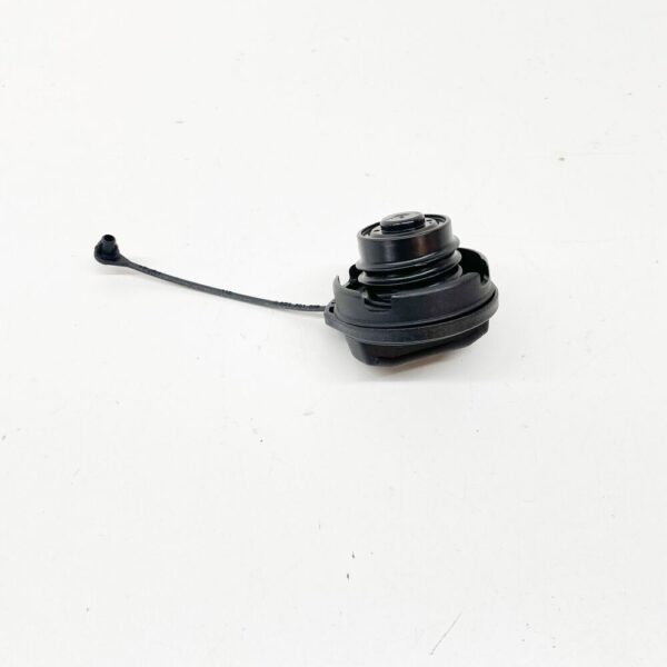 Audi A4 B6 tank cover 8E0201550 2000 NEW ORIGINAL