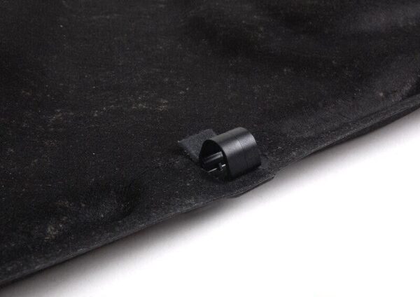 Audi A4 B7 ORIGINAL SOUND INSULATION ENGINE HOOD 8E0863825AJ - Image 5