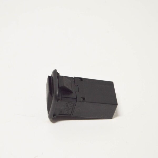 Audi Q3 A1 A3 A4 A5 A6 R8 Q5 AUX In Socket 8J0035475 NEW ORIGINAL - Image 3