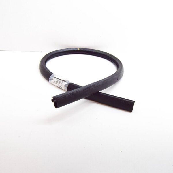 Audi TT 8J Under Bonnet Rubber Seal 8J0823723B NEW ORIGINAL - Image 4