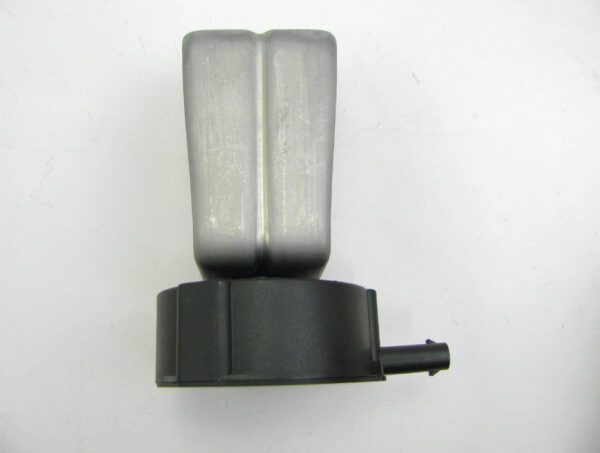 8J0907601