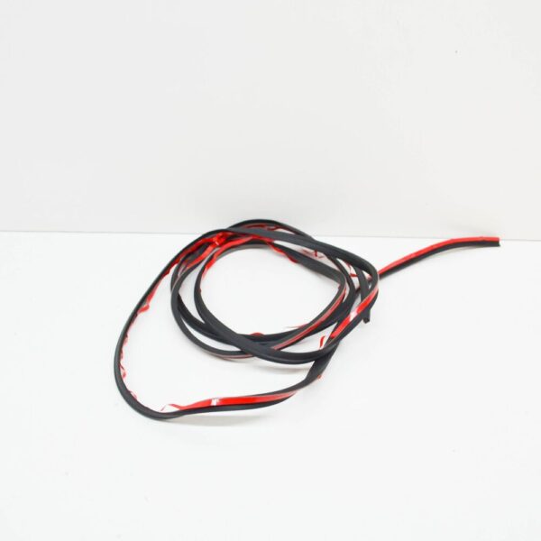 NEW AUDI TT 8J WINDSHIELD MOLDING TRIM 8J8853306 ORIGINAL - Image 4